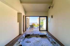SELECT'soHOME - Villa pour 8 personnes avec jacuzzi, vue mer et parking au coeur du Lavandou ! - VILLA MOUN PANTAI